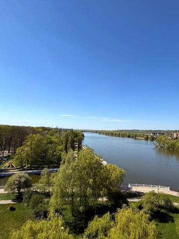Староміська вул., 1/2