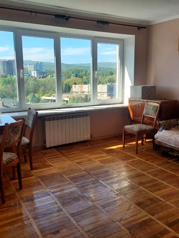Бориславська вул., 40