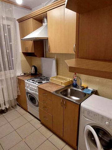 Симона Петлюри вул. (), 18а