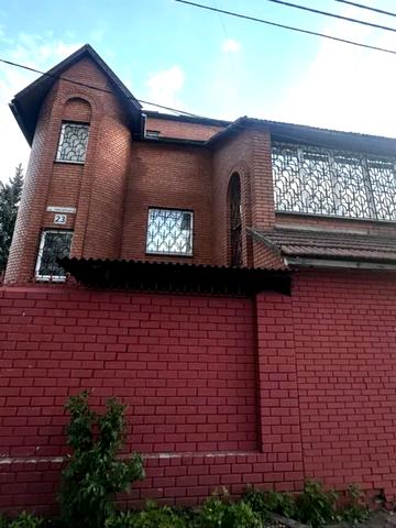 Чонгарська вул., 23
