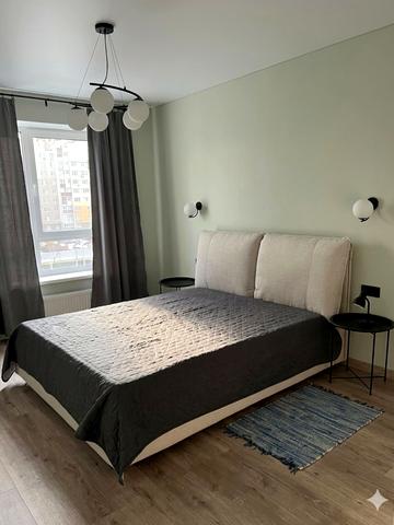 Домбровського вул., 75