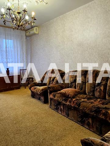 Академіка Корольова вул., 81/1