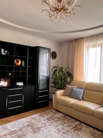 Мирона Тарнавського вул. (Кутузова), 118а