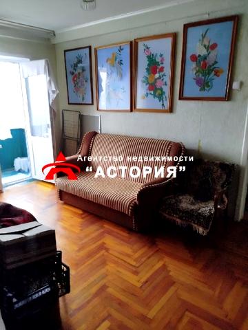 Камяногірська вул., 11