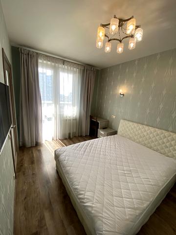 Патріарха Мстислава Скрипника вул., 40