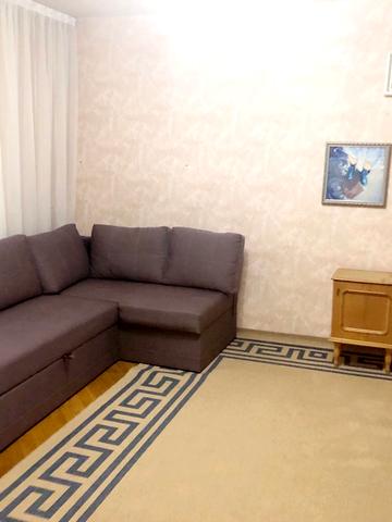 Івана Фунтового вул., 19