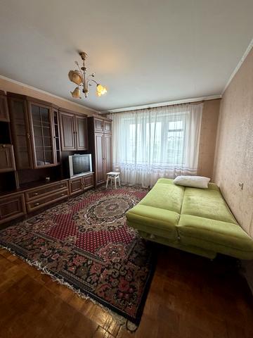 Героїв Поліції вул., 21