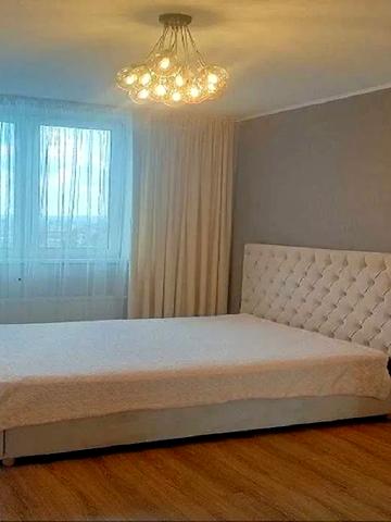 Соломії Крушельницької вул., 15