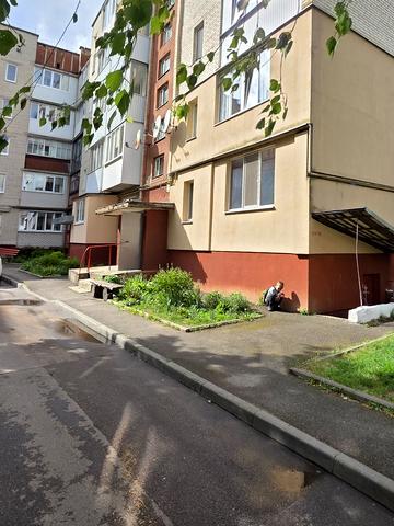 Миру вул., 4