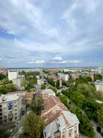Дмитра Яворницького просп. (Карла Маркса), 72-Б