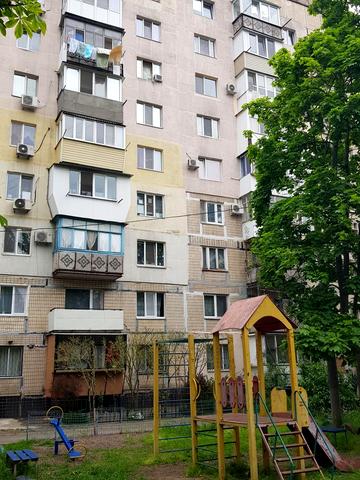 Геранієва вул., 12
