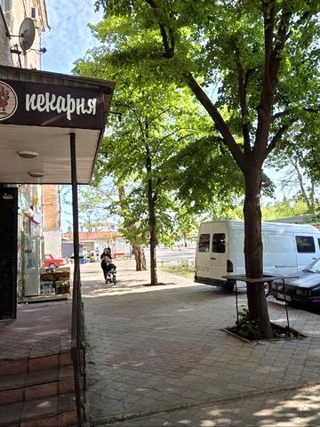 Вокзальна вул., 2
