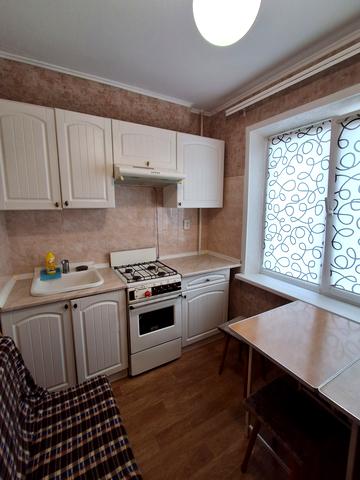 Автозаводська вул., 6