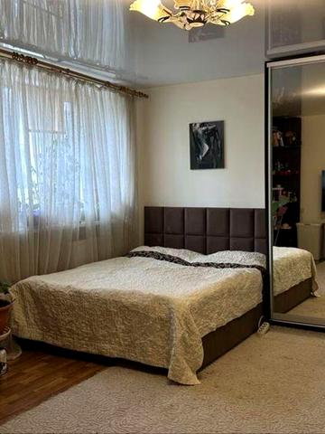 Зодчих вул., 50-Б