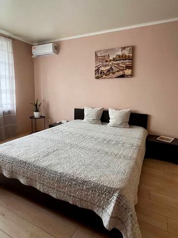 Героїв Крут вул. (Червоних Курсантів), 4а