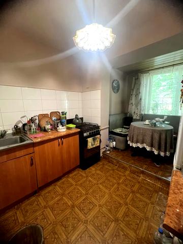 Науки просп. (Леніна), 66а
