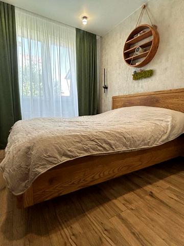 Гетьманська вул., 40