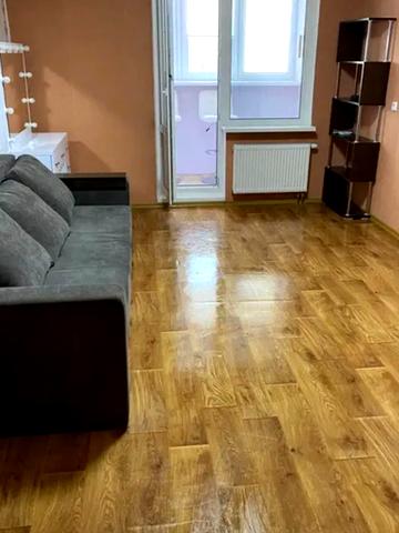 Сергія Данченка вул., 5