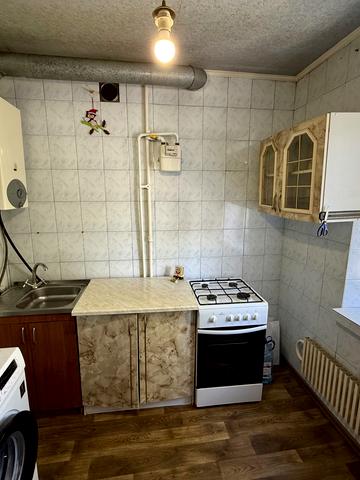 Богдана Хмельницького просп. (Героїв Сталінграда), 47