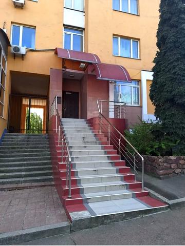 Борщагівська вул., 145