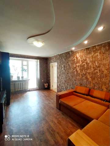 Семафорна вул., 52