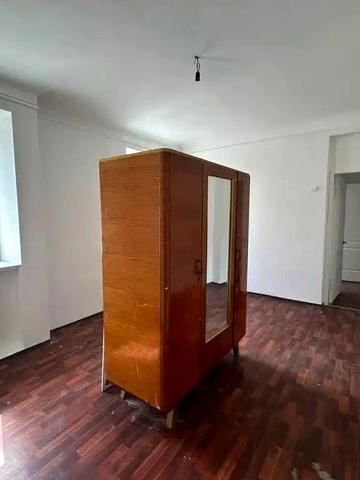 Архітектора Олега Петрова вул. (Чернишевського), 11