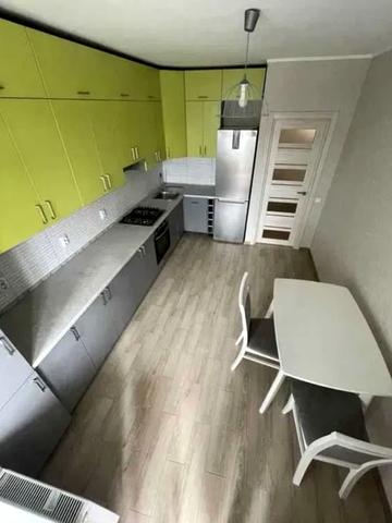 Стрийська вул., 115