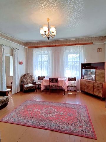 Добровільна вул., 16