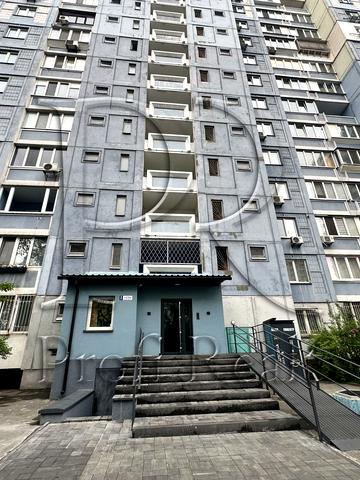 Олександри Екстер вул. (Марини Цвєтаєвої), 5