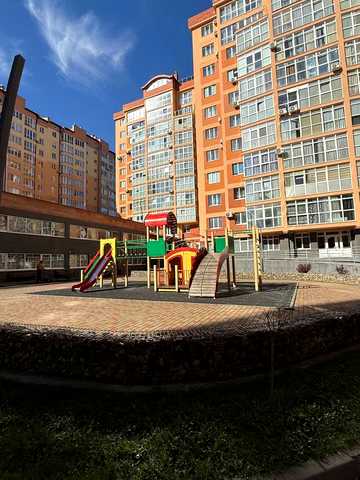 Рівненська вул., 12-Б