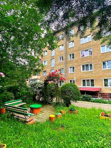 Південний бульв., 33