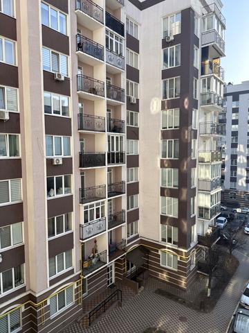 Нове вул., 8