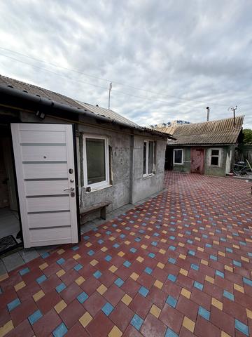 Радіальна вул., 2