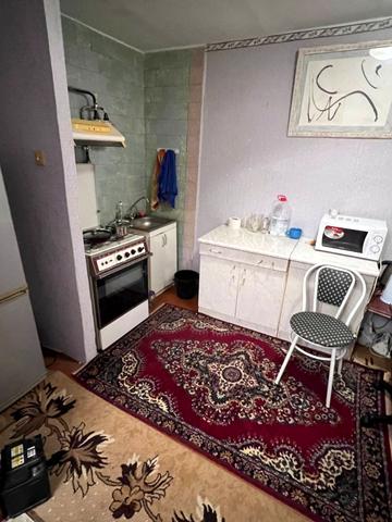 Галини Петрової вул., 3