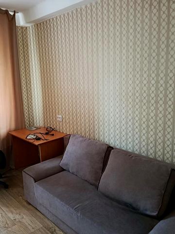 Дарницький бульв., 21
