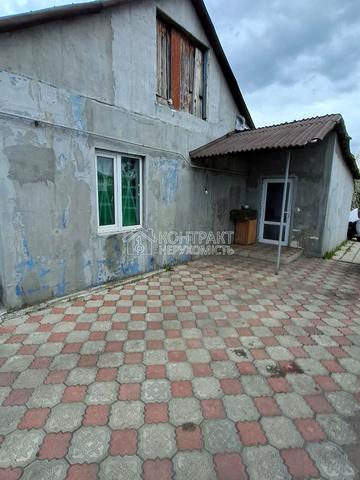 Українських Енергетиків вул., 43
