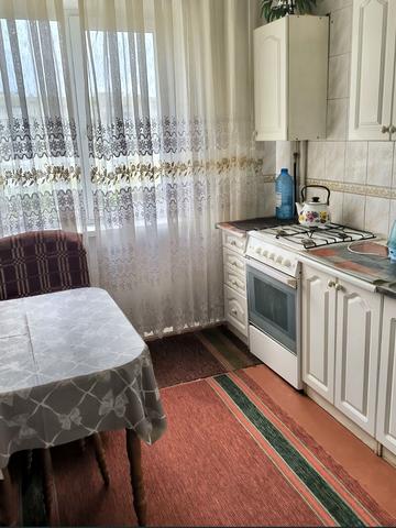 Червоної Калини просп. (Володимира Маяковського), 32