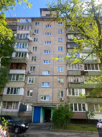 Андрія Малишка вул., 27