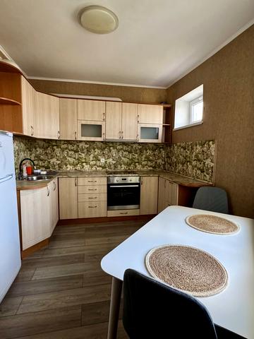 Миру просп., 7