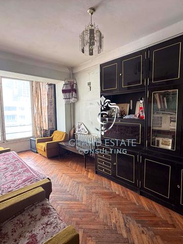 Велика Васильківська вул. (Червоноармійська), 112