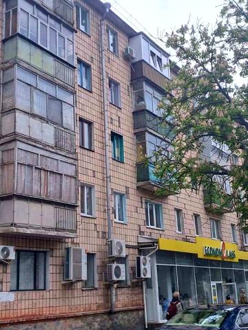 Перемоги вул., 14