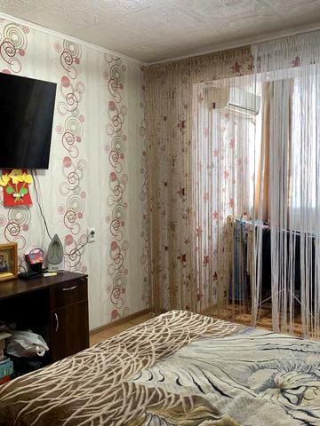 Віталія Блажка вул., 18