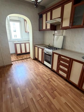 Млинівська вул., 33