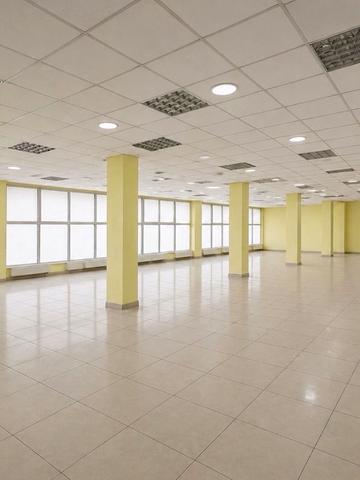Проспект Університетський, 8