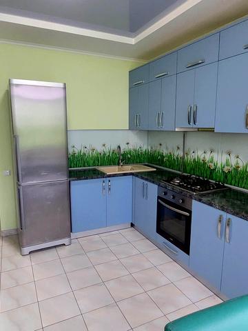 Андрія Мельника вул., 10 к2