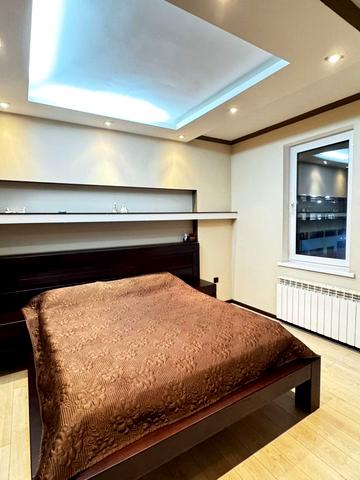 Слобожанська вул. (8 Березня), 9-В