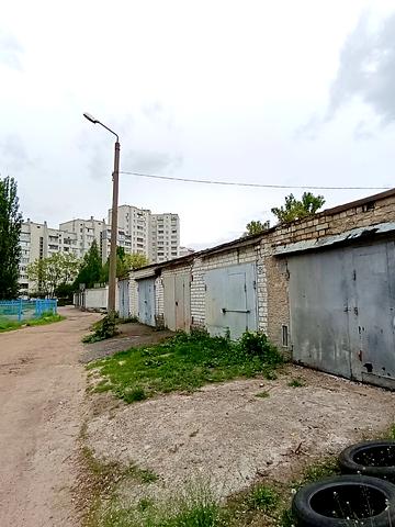 Жабинського вул., 2е