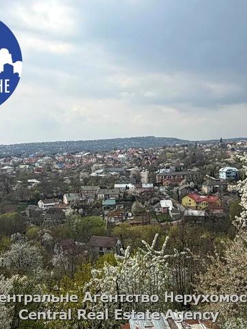 Леоніда Дергача вул. (Некрасова), 15