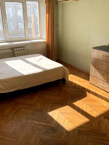 Велика Васильківська вул. (Червоноармійська), 45/17