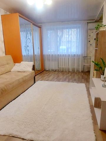 Високовольтна вул., 32